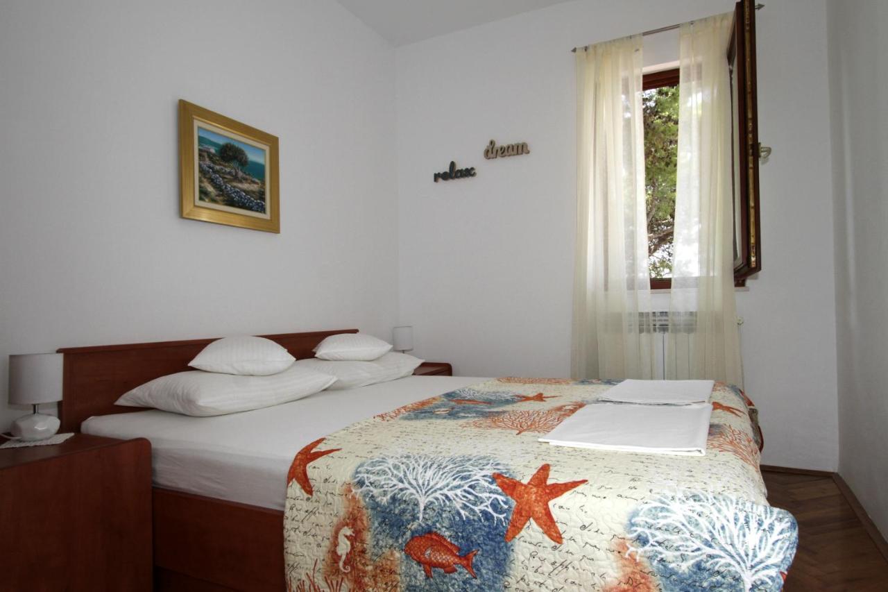Apartments By The Sea Trogir - 11895 Экстерьер фото